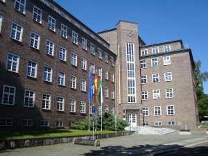 800px-Chemnitz_Landgericht